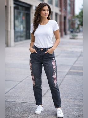 Ruff Hewn Women’s Black Skinny Jeans Floral Embroidered Size 16 Stretch Denim